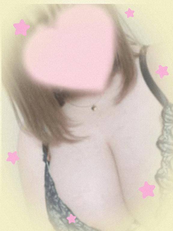 体験なおみ　欲張りなほどに責められたがりな淫乱巨乳♡