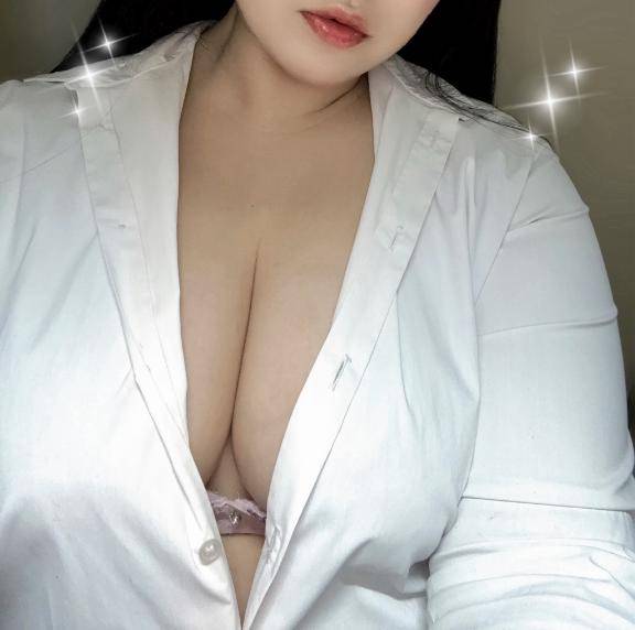 体験みこと　色気漂う妖艶さの潮吹き人妻♪☆吹き上げるクジラ系🐋💦