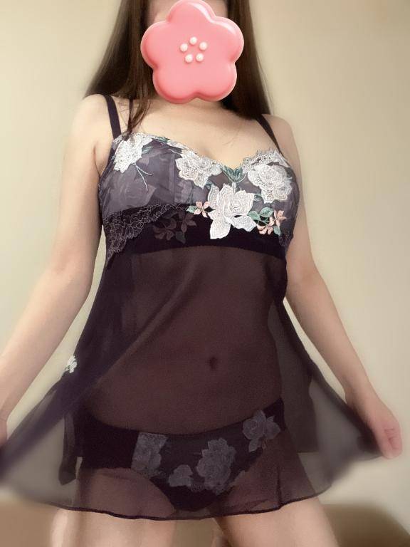 あおな　神美巨乳Ｆカップ☆可憐貴婦人の愛欲淫乱白書