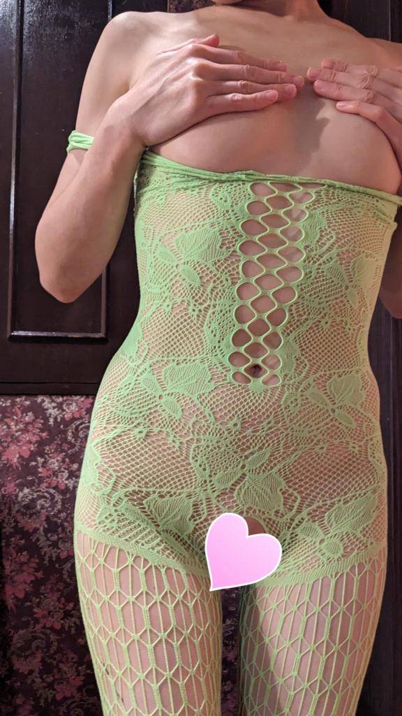 おとは　艶やかな細身ボディにまみれる☆美麗な人妻が乱れる