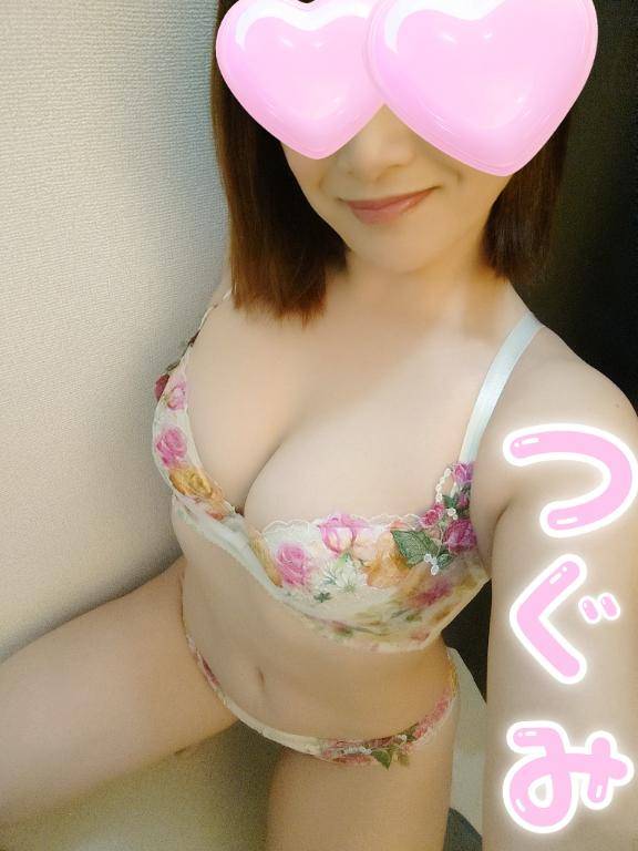 体験つぐみ　ご近所の美人妻が乱れに乱れる