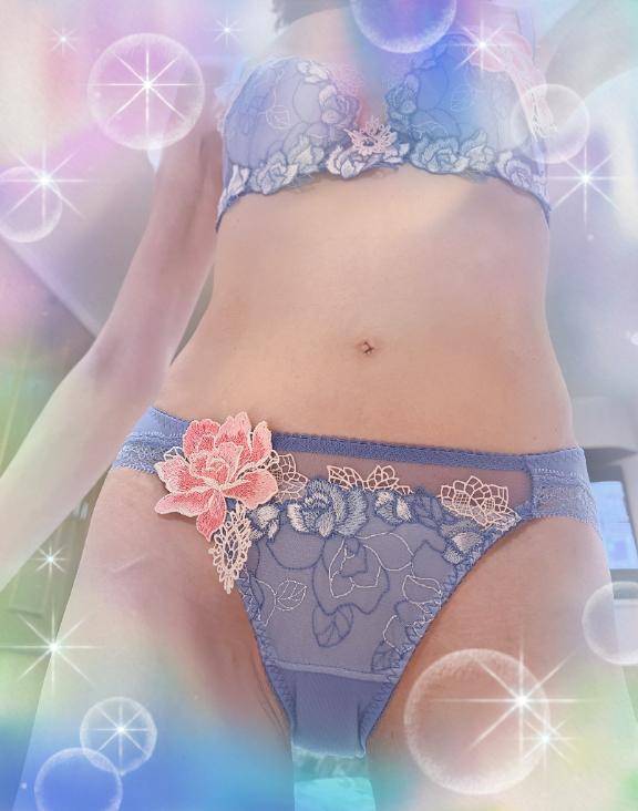 さいか　完全未経験の人妻☆素人の本気Hに驚愕