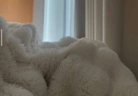 さおり　近所の美人妻と淫らな秘め事