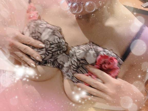 ゆき　淫らな痴熟妻肉体の門☆魅惑の腰振り妖艶美熟女