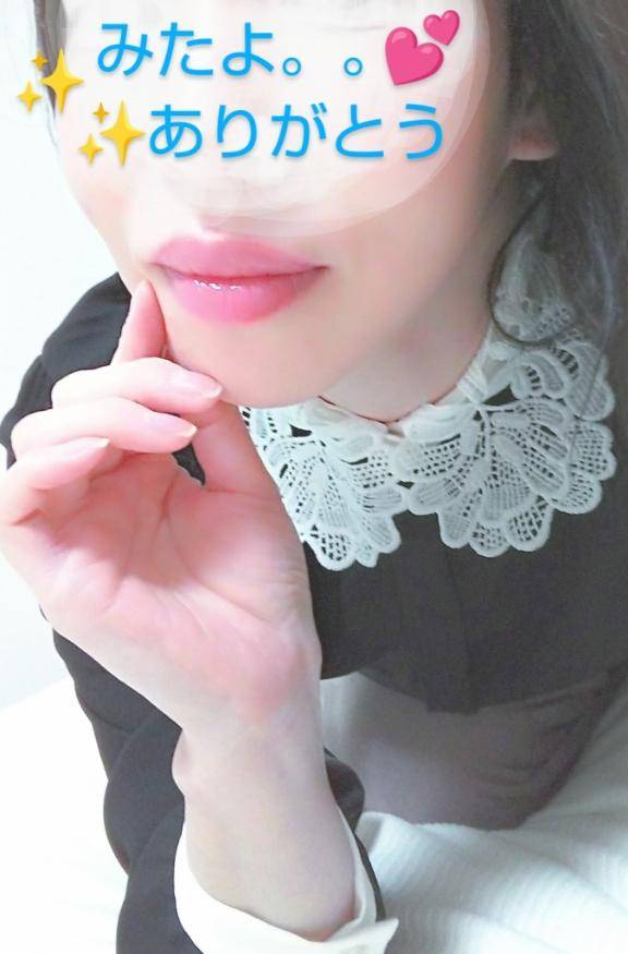 いろは　淫乱な『美』の結晶☆敏感体質の美巨乳美人妻！