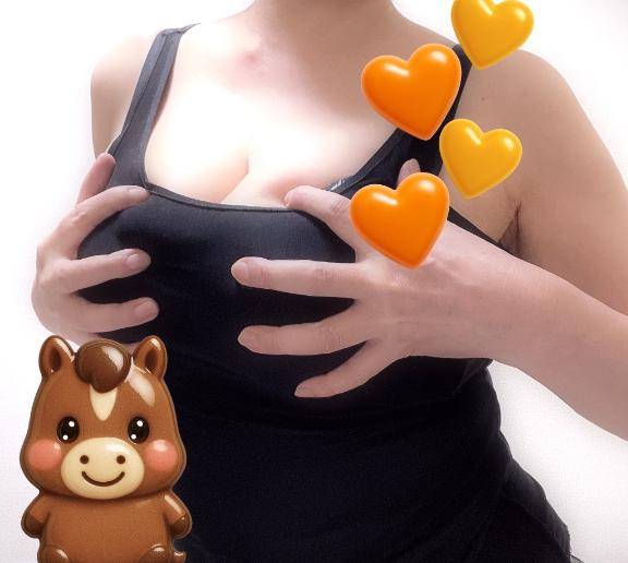 体験ゆえり　美尻揺れる極上アダルト☆色白美熟の密やかな誘惑