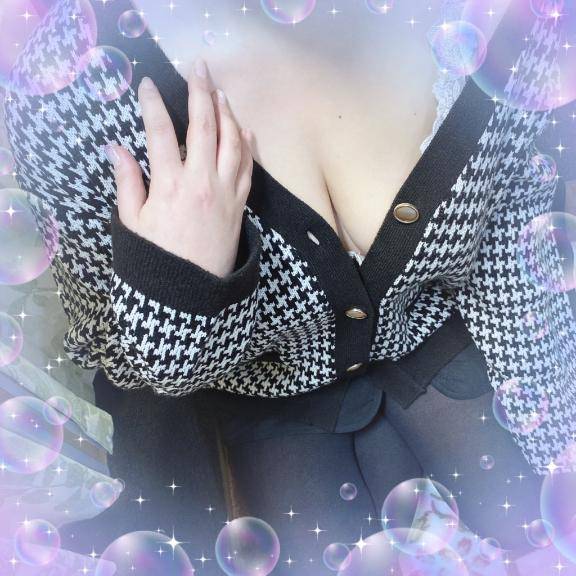 さつき　神乳Gカップ美人妻とHに乱れてみませんか？