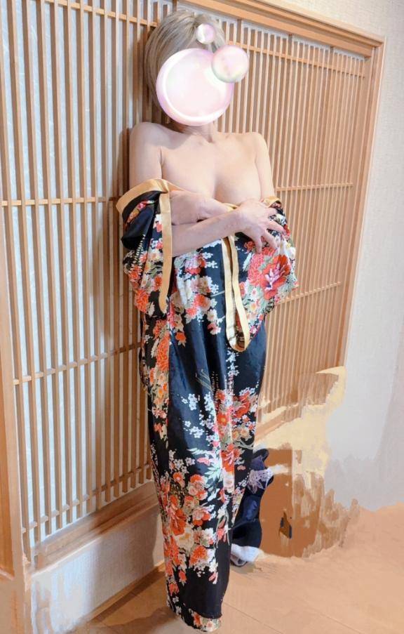 ゆき　淫らな痴熟妻肉体の門☆魅惑の腰振り妖艶美熟女