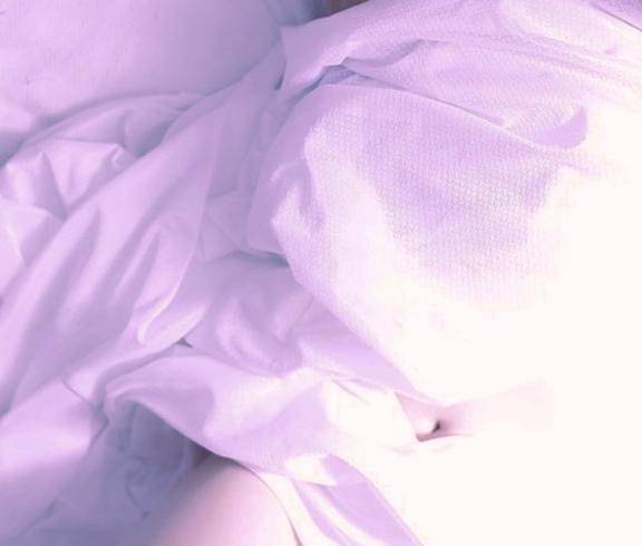 さおり　近所の美人妻と淫らな秘め事