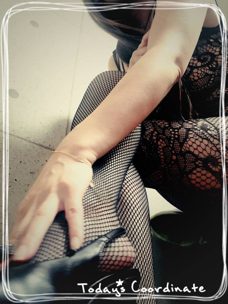 ゆみ　愛くるしい美人妻☆心に残る秘密の情事