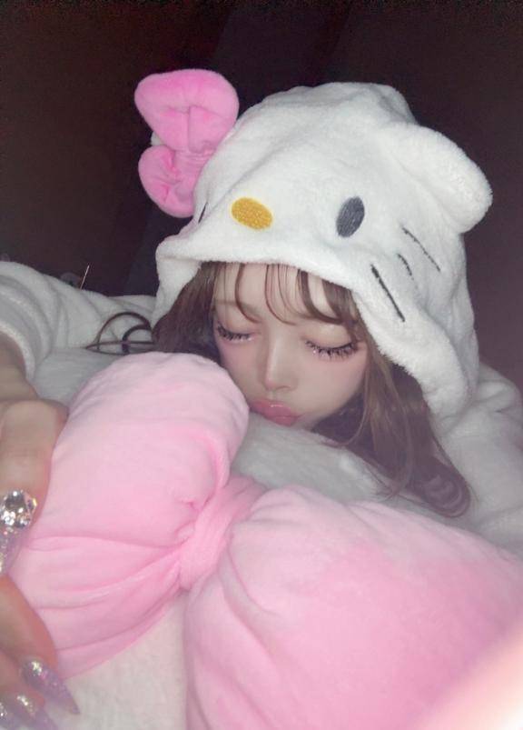 にあ　美しき変態潮吹き妻☆圧倒的美形美スタイル