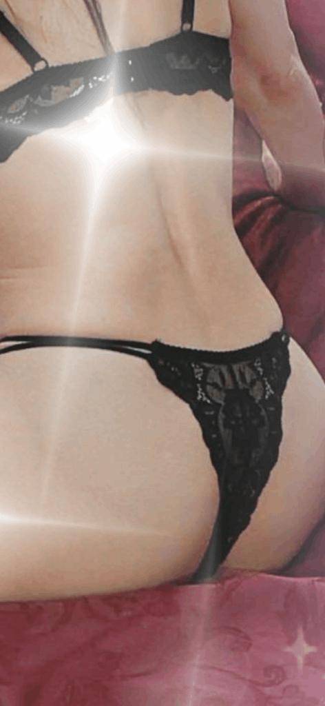 さいか　完全未経験の人妻☆素人の本気Hに驚愕