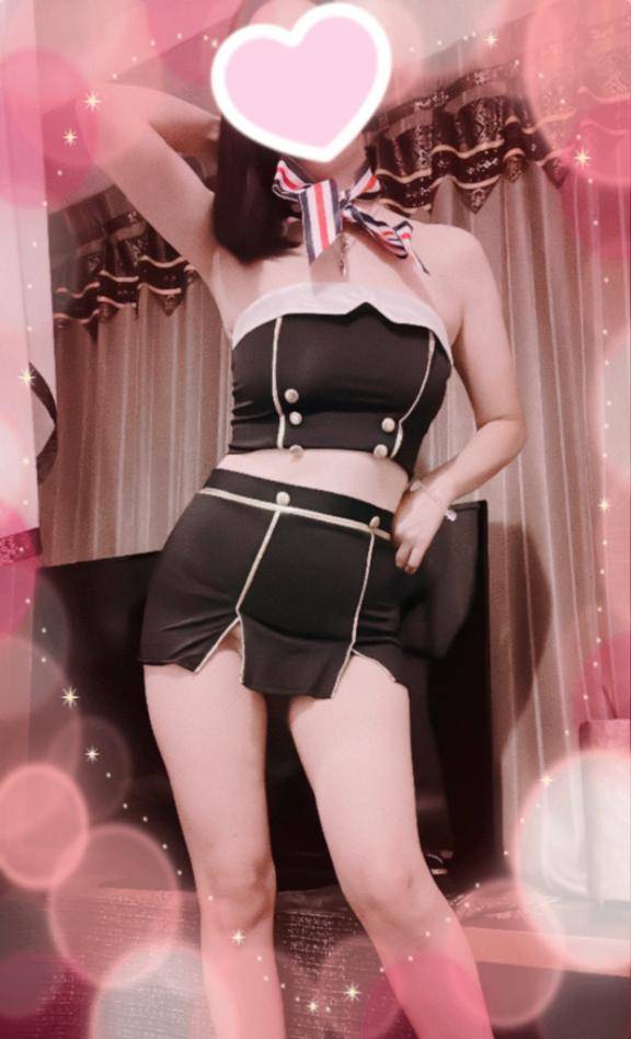 りりこ　Fカップ巨乳☆男を虜にする至高のスタイル！