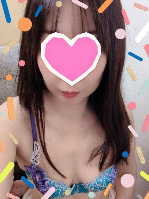 ゆみか　人妻なの欲求不満が止まらない☆求めてもいいですか…