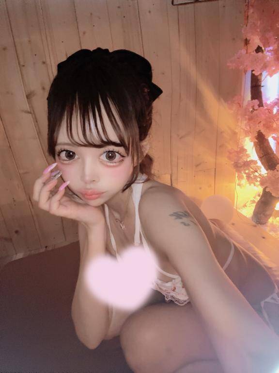 にあ　美しき変態潮吹き妻☆圧倒的美形美スタイル