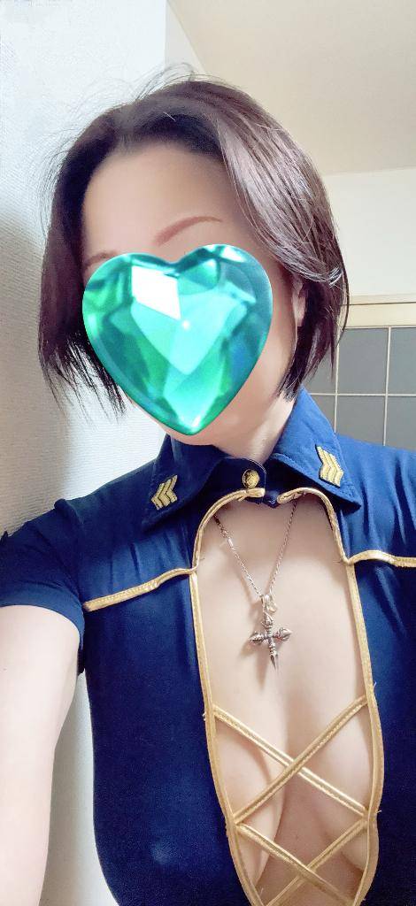 りりこ　Fカップ巨乳☆男を虜にする至高のスタイル！