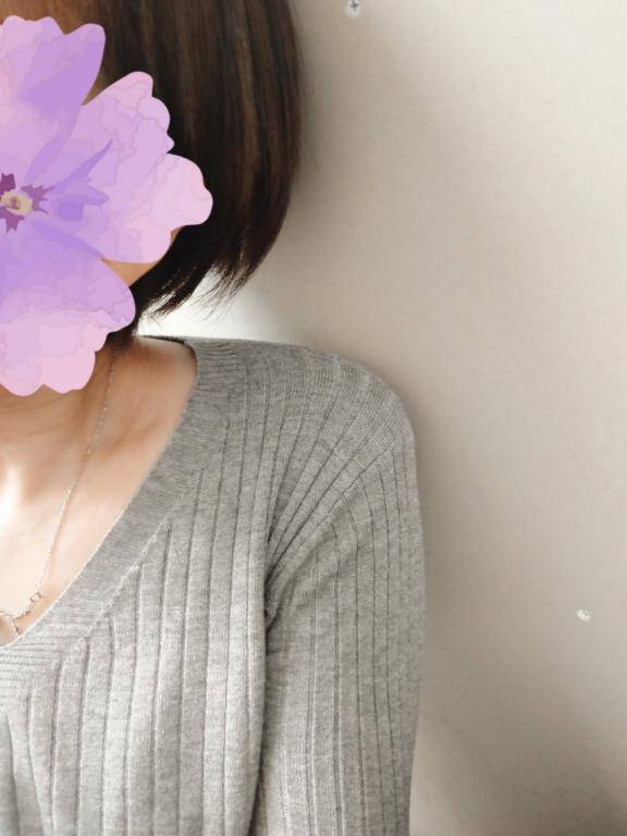 ふゆみ　抜群の美貌にスレンダーで即ヌレ感度マシマシ♡