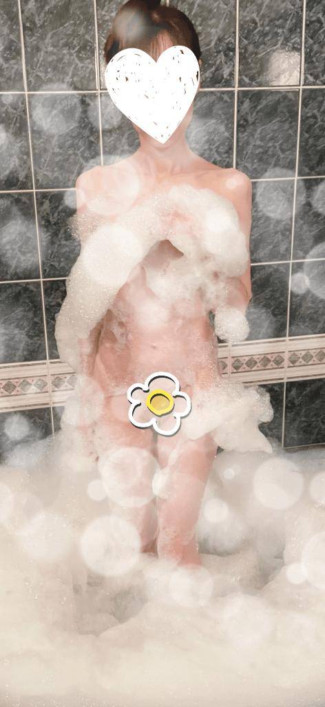 さいか　完全未経験の人妻☆素人の本気Hに驚愕