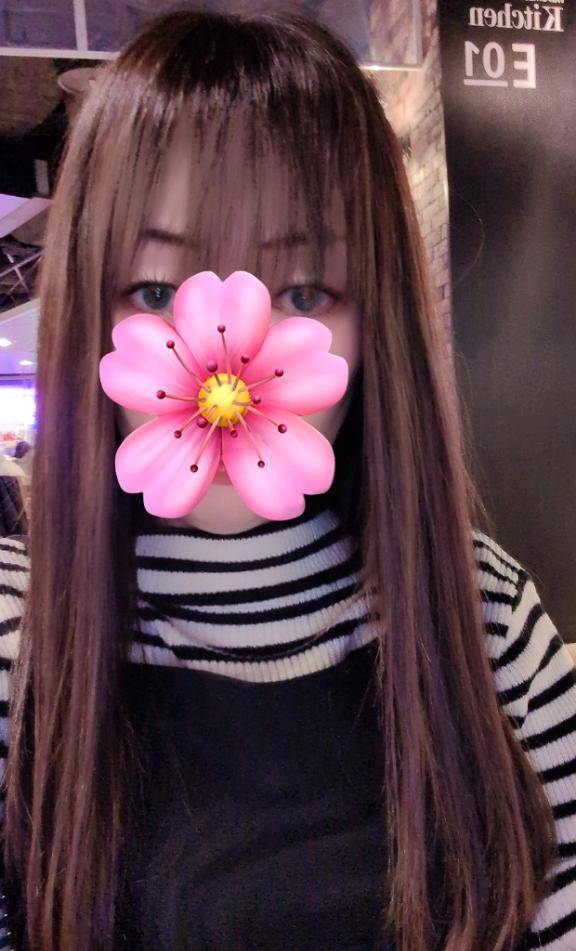 ゆみか　人妻なの欲求不満が止まらない☆求めてもいいですか…