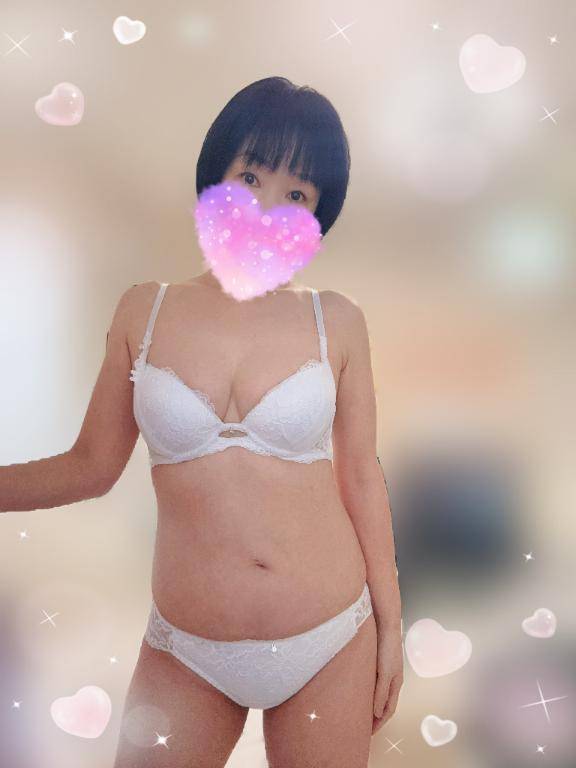 ともか　美熟で痴的なご奉仕妻☆母性溢れる完熟奥様