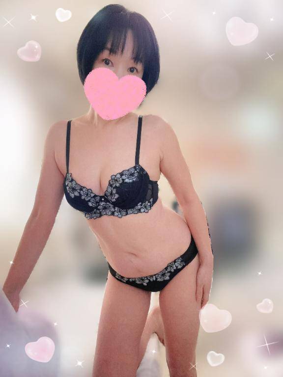 ともか　美熟で痴的なご奉仕妻☆母性溢れる完熟奥様