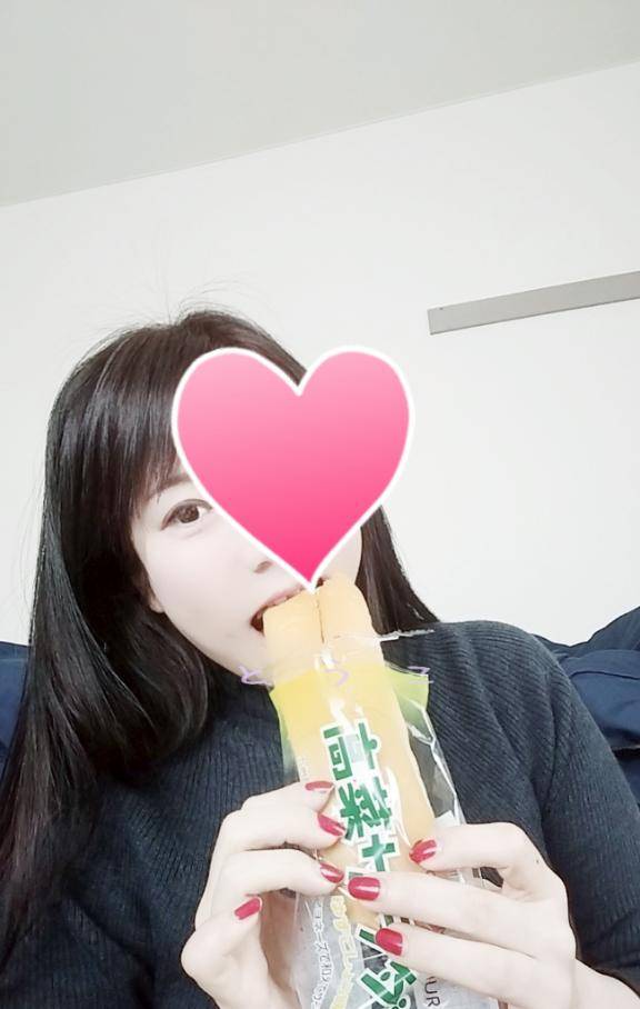 とうこ　爆乳を揺らしイキまくる変態妻