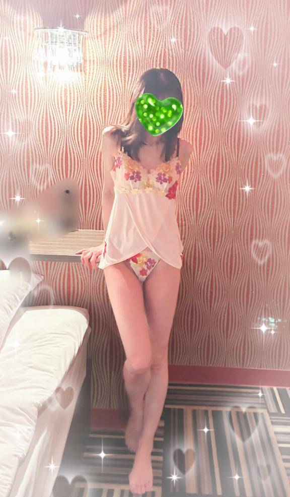 さいか　完全未経験の人妻☆素人の本気Hに驚愕