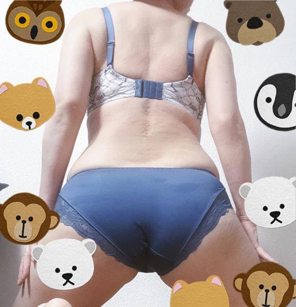 体験ゆえり　美尻揺れる極上アダルト☆色白美熟の密やかな誘惑