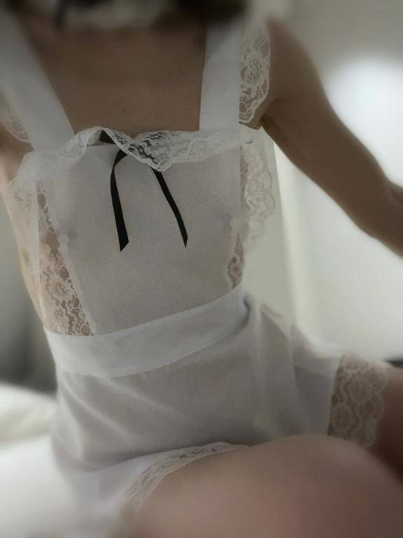 まちこ　業界未経験！細身の淫欲ボディ☆あっ…吹いちゃう