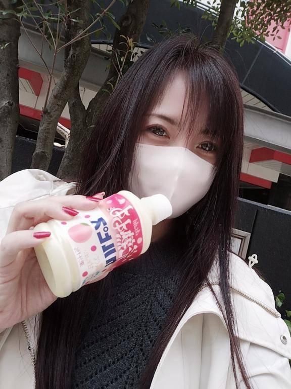 とうこ　爆乳を揺らしイキまくる変態妻