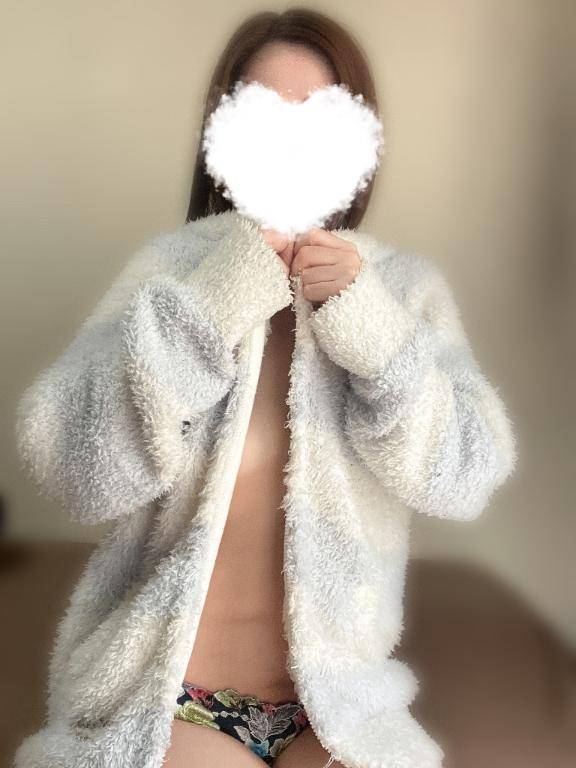 あおな　神美巨乳Ｆカップ☆可憐貴婦人の愛欲淫乱白書