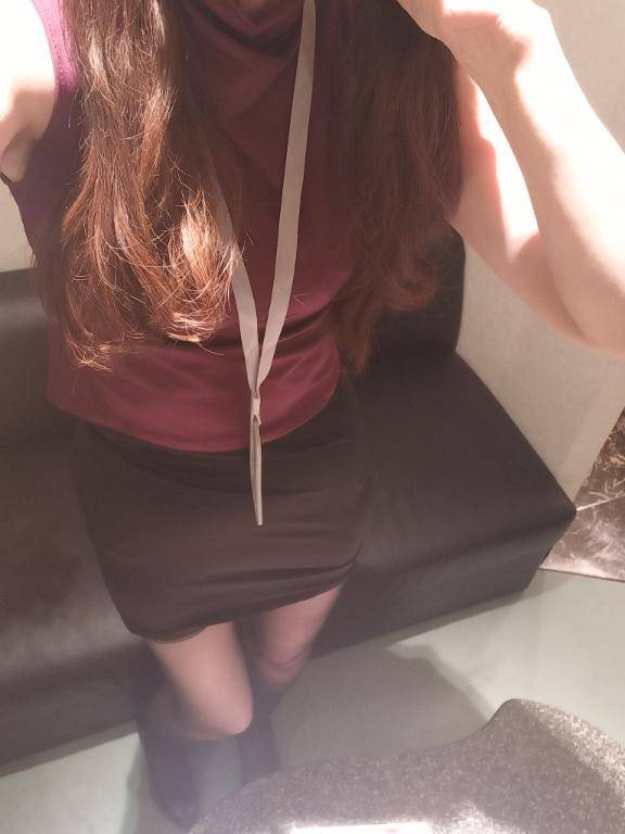 ともみ　甘えん坊な熟妻はご奉仕大好き♡