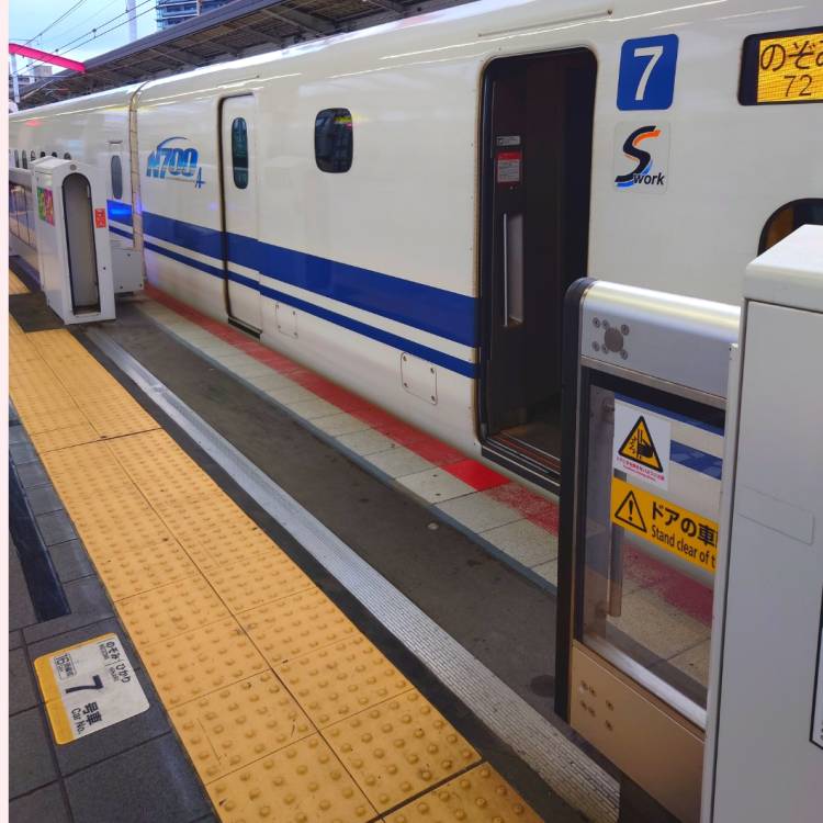 本日(11日）……お休み