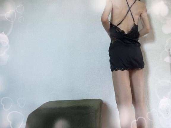 まちこ　業界未経験！細身の淫欲ボディ☆あっ…吹いちゃう