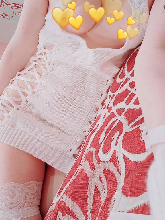 ともみ　甘えん坊な熟妻はご奉仕大好き♡