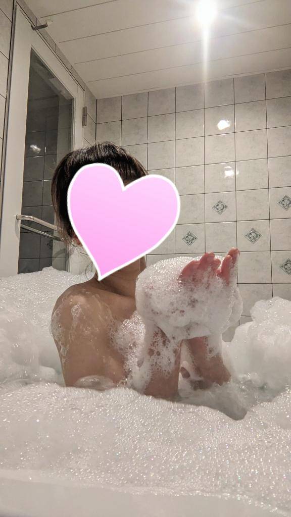 おとは　艶やかな細身ボディにまみれる☆美麗な人妻が乱れる