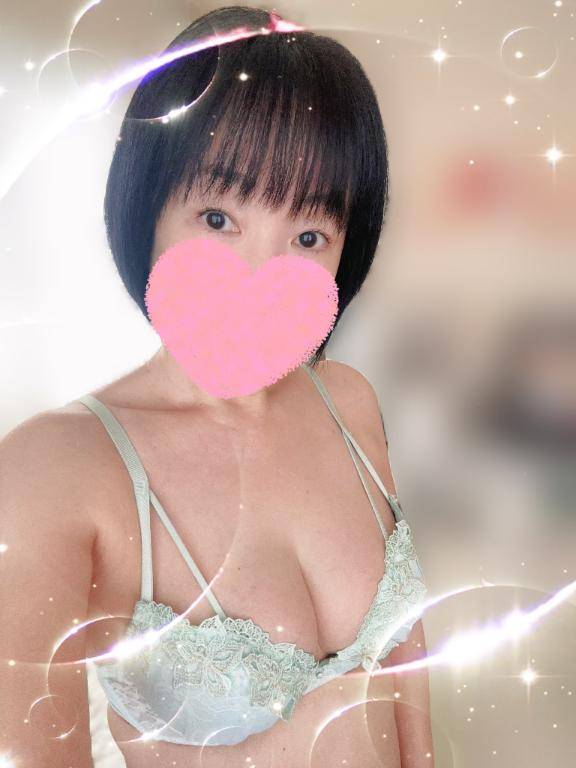 ともか　美熟で痴的なご奉仕妻☆母性溢れる完熟奥様