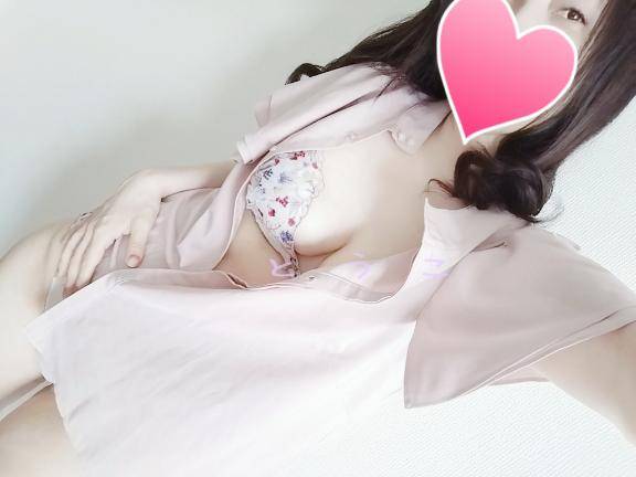 とうこ　爆乳を揺らしイキまくる変態妻