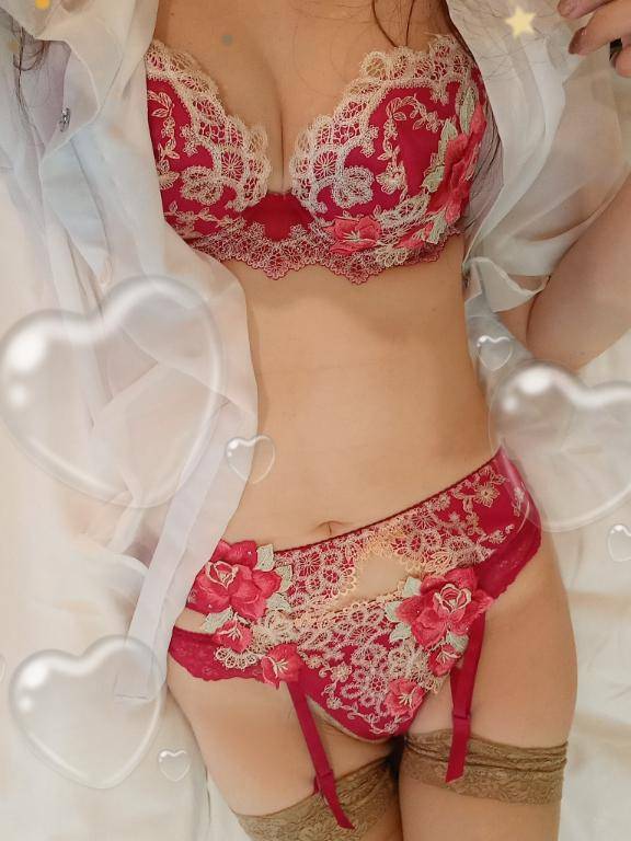 岡山県 デリヘル タレント倶楽部Around40 ともみ　甘えん坊な熟妻はご奉仕大好き♡