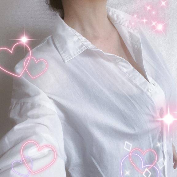 体験ゆえり　美尻揺れる極上アダルト☆色白美熟の密やかな誘惑