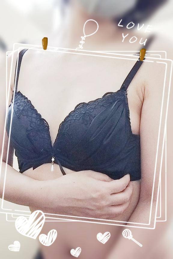 ゆいみ　禁断！欲しがりドM美人妻とリアル不倫体験！