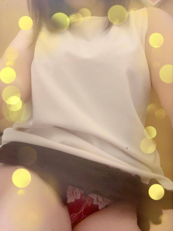 いくえ　F巨乳に秘めた性欲☆背徳の美人妻