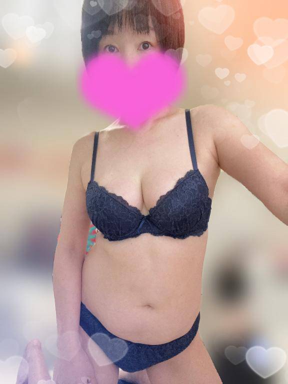 ともか　美熟で痴的なご奉仕妻☆母性溢れる完熟奥様