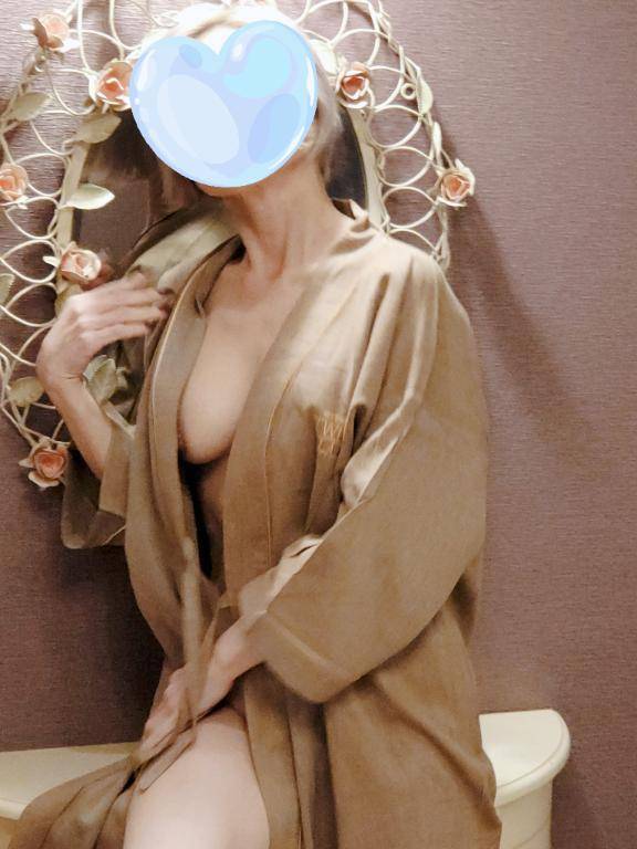 ゆき　淫らな痴熟妻肉体の門☆魅惑の腰振り妖艶美熟女