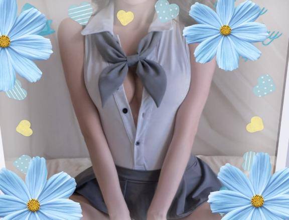 ともみ　甘えん坊な熟妻はご奉仕大好き♡