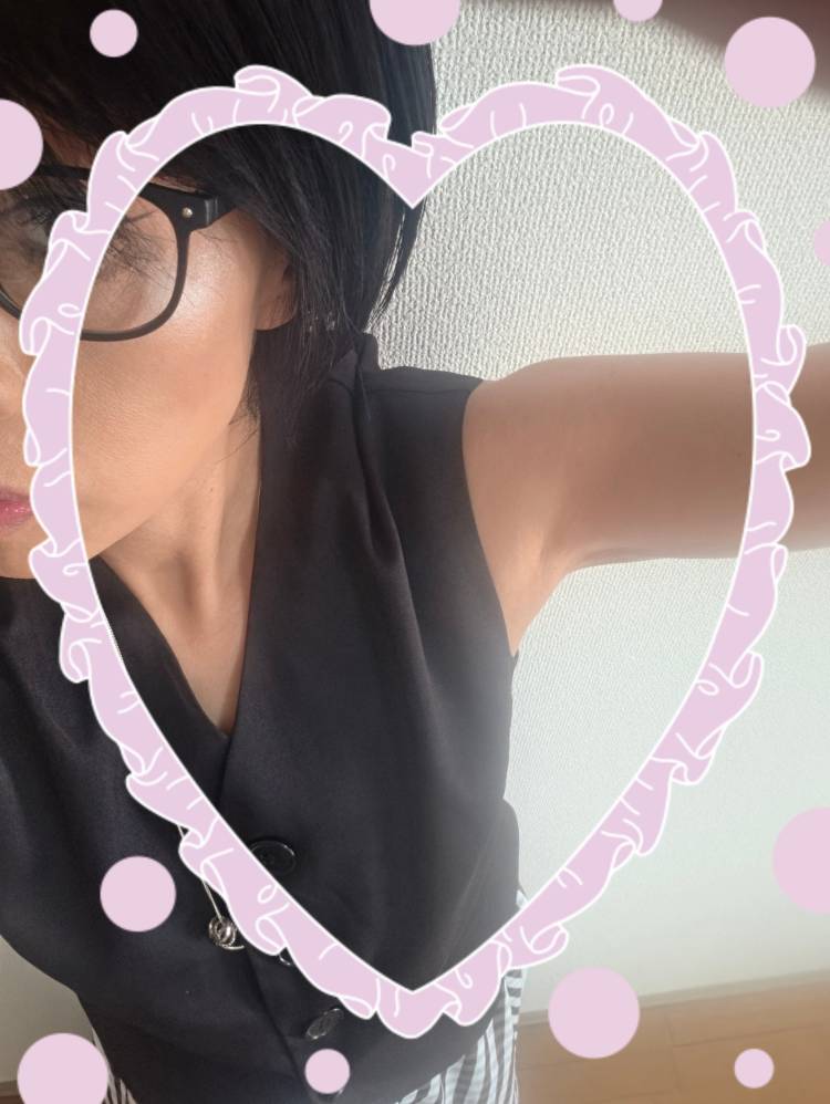 りか　五感すべてが欲する☆甘き香りの美人妻