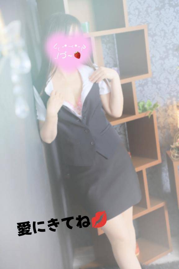 ゆみか　人妻なの欲求不満が止まらない☆求めてもいいですか…