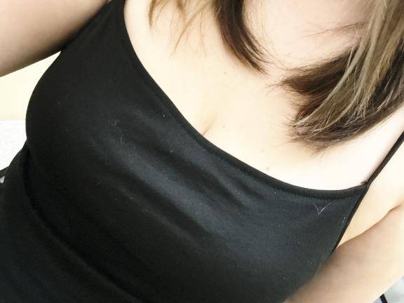 りほ　色香漂う美女の白い柔肌☆愛撫に揺れる超敏感美巨乳