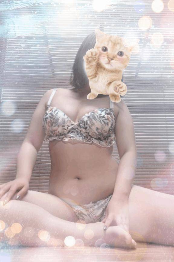 なおみ　欲張りなほどに責められたがりな淫乱巨乳♡