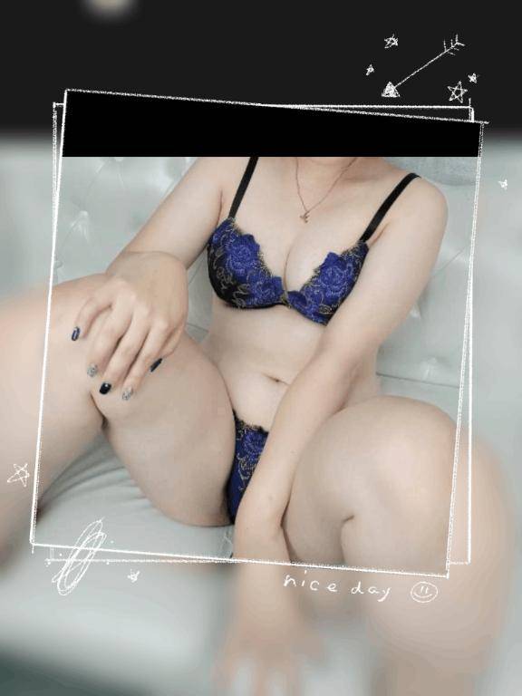 なおみ　欲張りなほどに責められたがりな淫乱巨乳♡